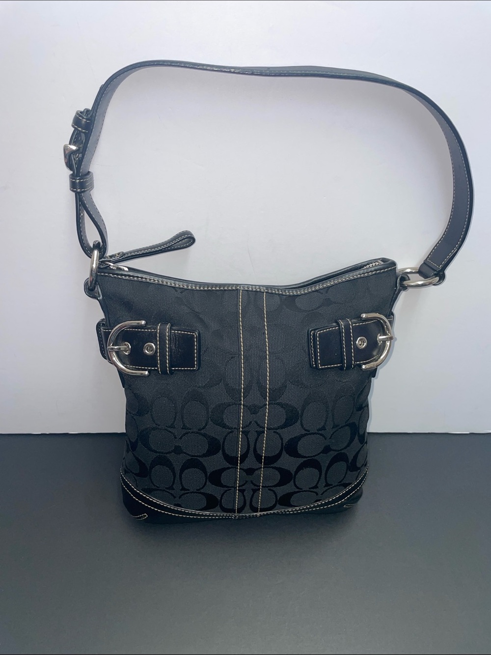 Vintage Coach ‘Soho’ Signature Jacquard Slim Duffle Shoulder Bag